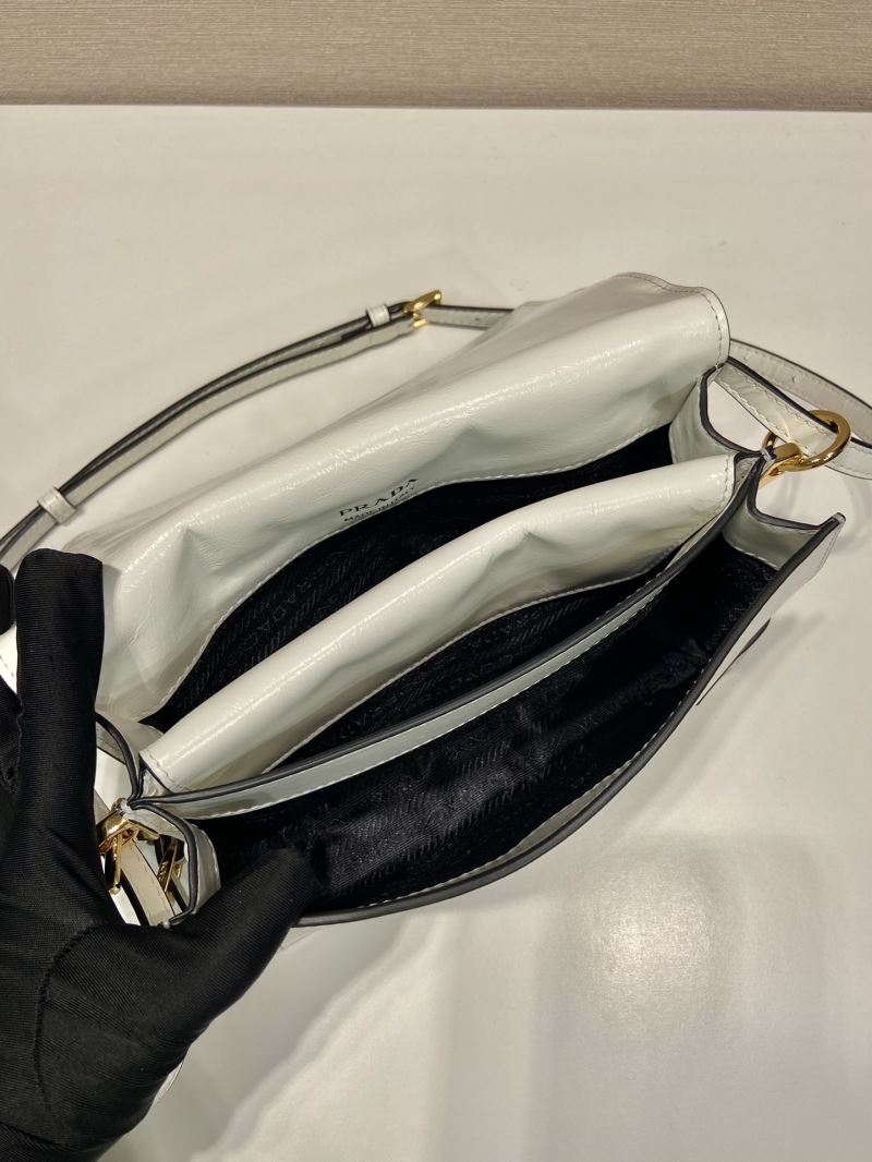 Pra*a hobo bags